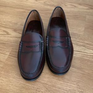 Leather Loafer Size 10 1/2 width 6E Hitchcock Burgundy Loafer